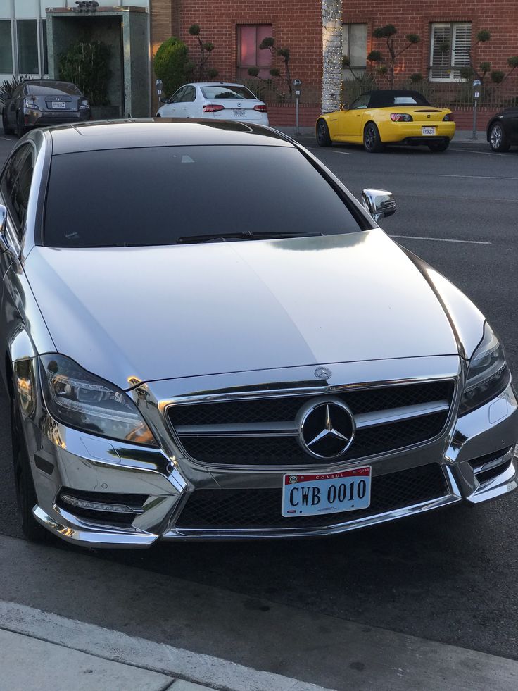 Glossy Chrome Grey Silver STX320